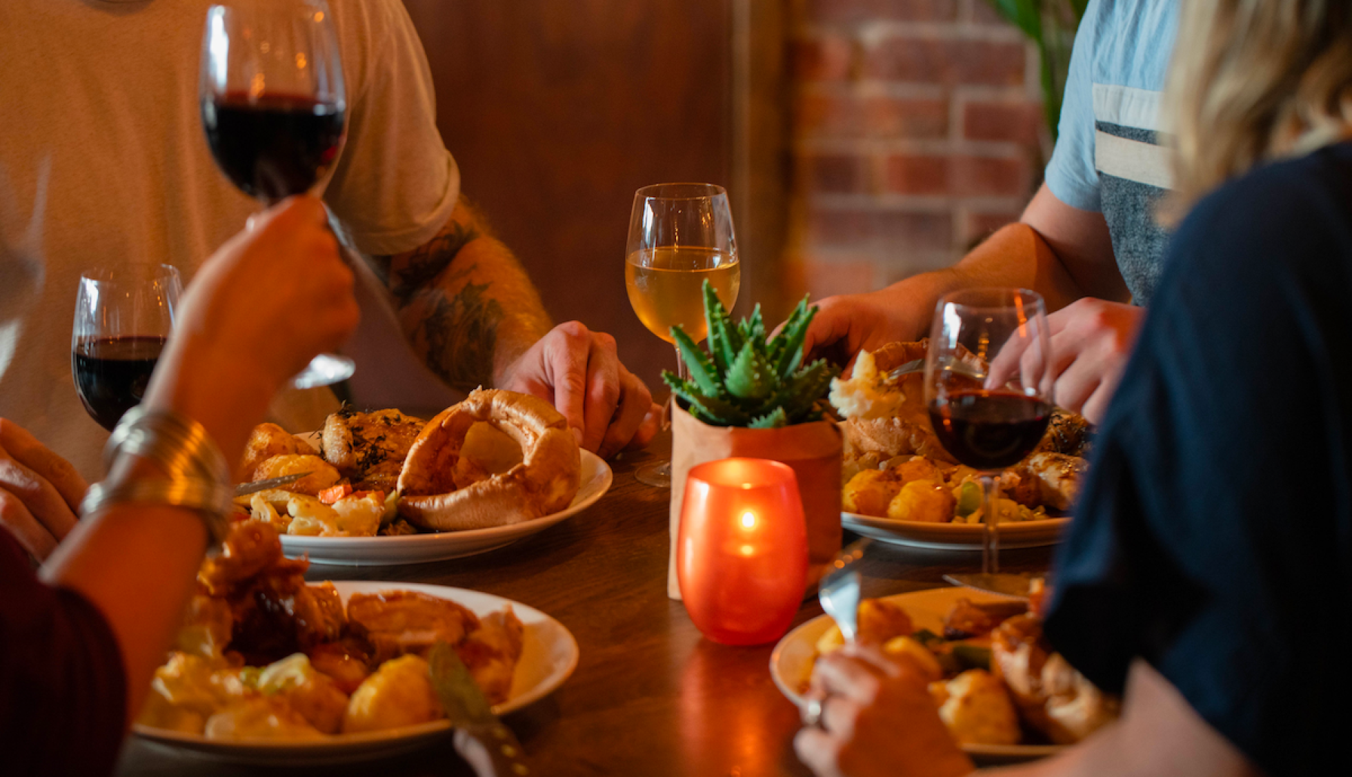 Family enjoy Father's Day roast dinner at the White Hart in South Harting